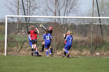 Bild 125 - Frauen am 10.4.11